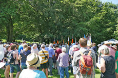 Festgottesdienst zum 1.000 Todestag des Heiligen Heimerads auf dem Hasunger Berg (Foto: Karl-Franz Thiede) Festgottesdienst zum 1.000 Todestag des Heiligen Heimerads auf dem Hasunger Berg (Foto: Karl-Franz Thiede)
